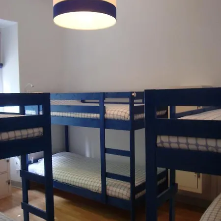 Hostel So Far So Homely Lizbona